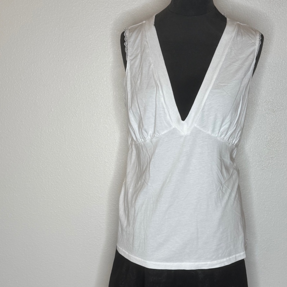 White V-Neck Sleeveless Top